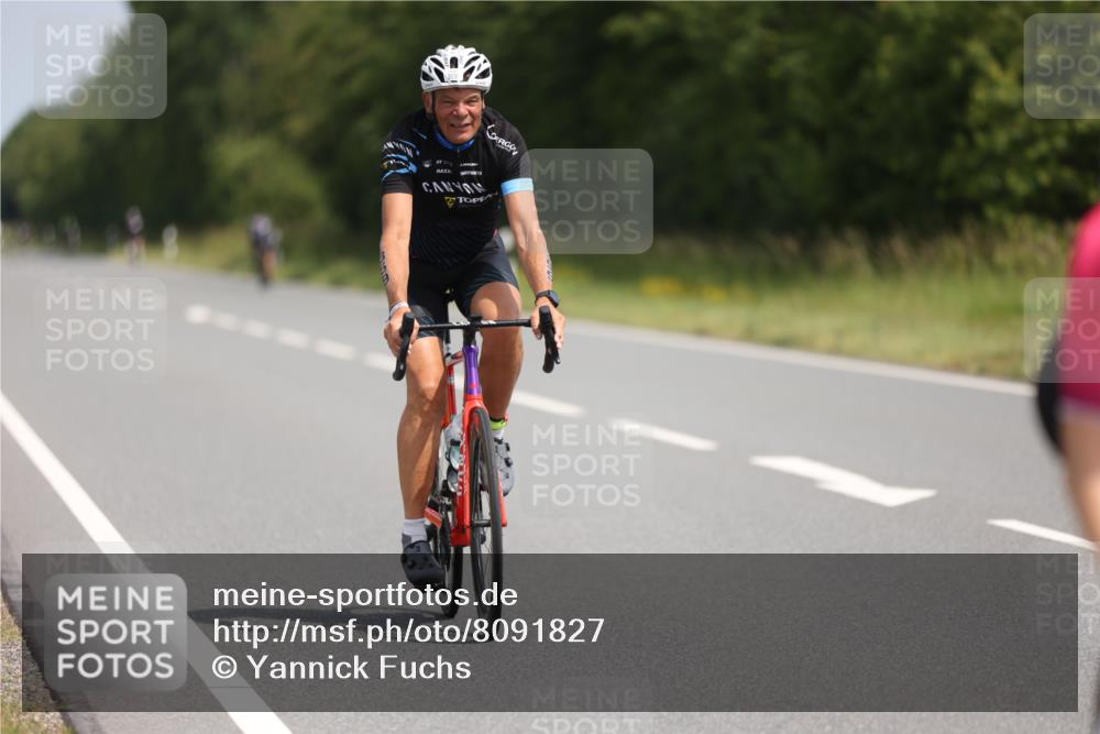 22.06.2025 - Viking Triathlon Yannick Fuchs http://msf.ph/oto/8091827 22.06.2025 11:53:55 Radfahren 4, 115, 159, 181, 222, 359, 472 meine-sportfotos.de