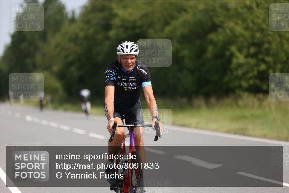 22.06.2025 - Viking Triathlon Yannick Fuchs http://msf.ph/oto/8091833 22.06.2025 11:53:55 Radfahren 4, 115, 159, 181, 222, 359, 472 meine-sportfotos.de