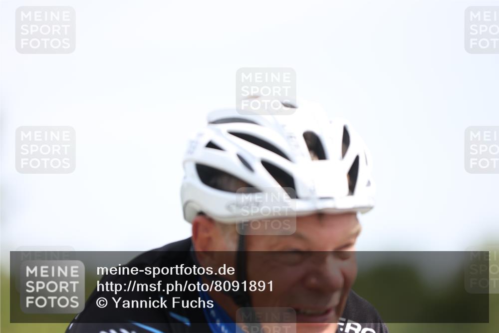 22.06.2025 - Viking Triathlon Yannick Fuchs http://msf.ph/oto/8091891 22.06.2025 11:53:57 Radfahren 4, 115, 159, 181, 222, 359, 472 meine-sportfotos.de