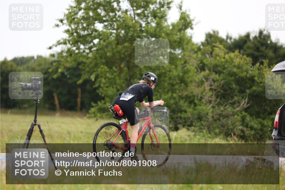 22.06.2025 - Viking Triathlon Yannick Fuchs http://msf.ph/oto/8091908 22.06.2025 13:30:09 Radfahren 143 meine-sportfotos.de