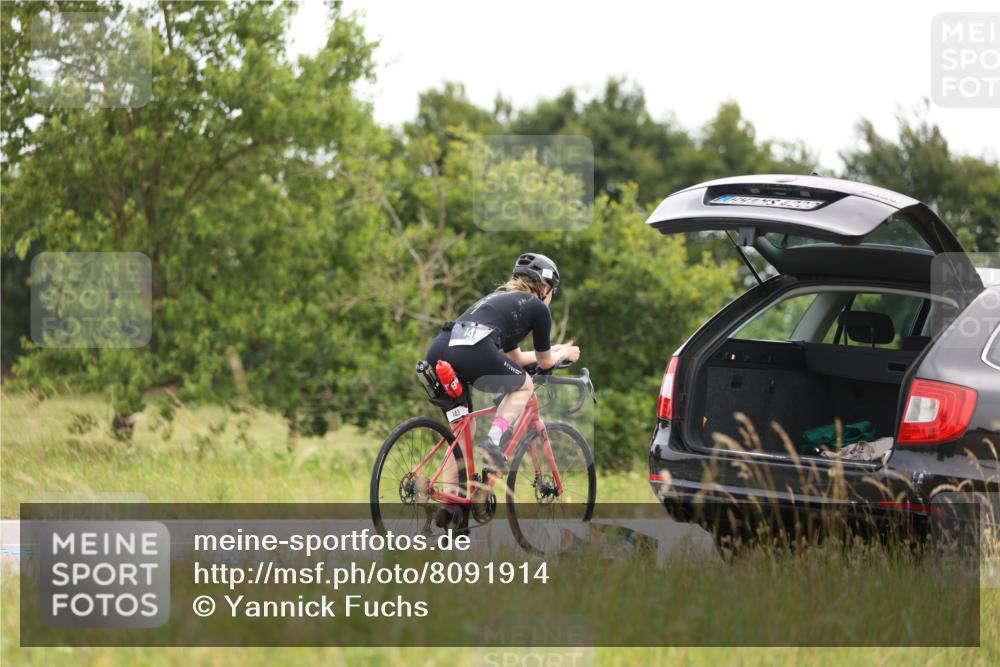 22.06.2025 - Viking Triathlon Yannick Fuchs http://msf.ph/oto/8091914 22.06.2025 13:30:10 Radfahren 143 meine-sportfotos.de