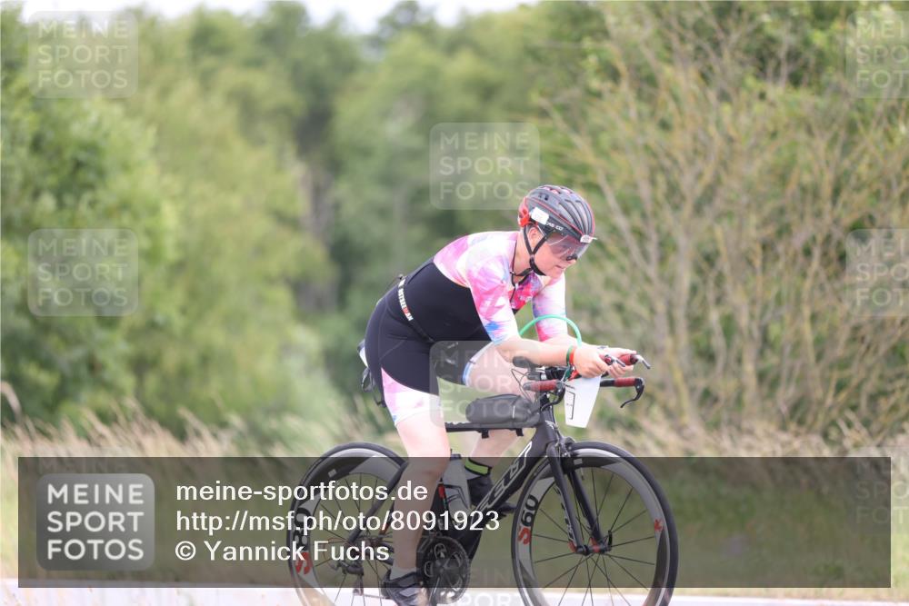 22.06.2025 - Viking Triathlon Yannick Fuchs http://msf.ph/oto/8091923 22.06.2025 13:30:21 Radfahren 605 meine-sportfotos.de