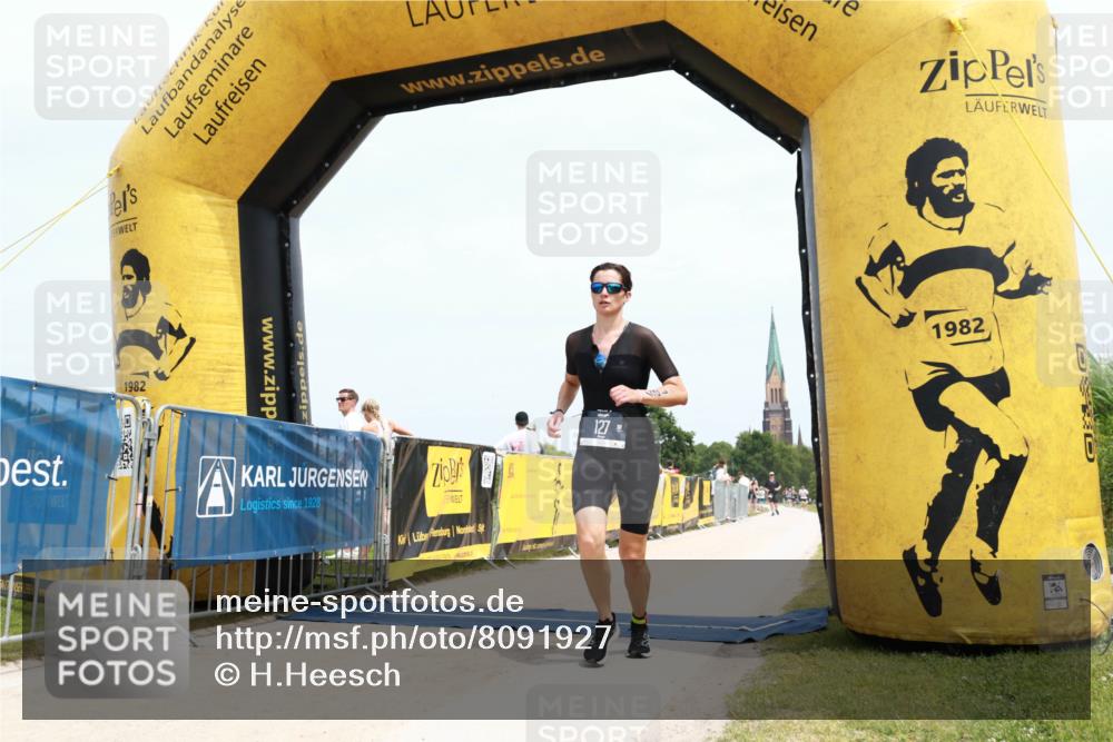 22.06.2025 - Viking Triathlon H.Heesch http://msf.ph/oto/8091927 22.06.2025 13:47:18 Laufen 127, 325, 378, 398, 452 meine-sportfotos.de