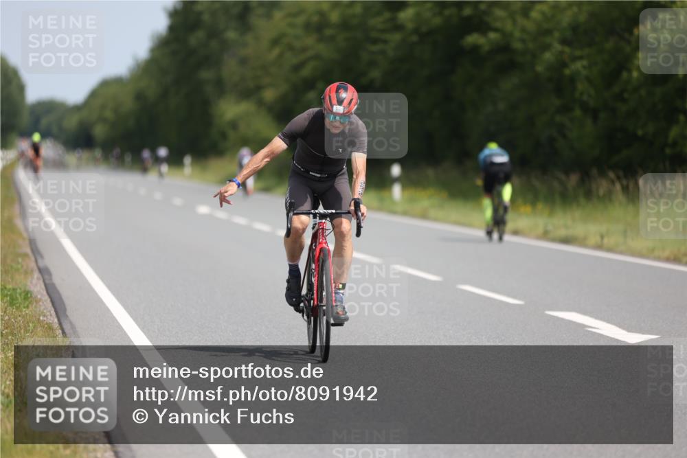 22.06.2025 - Viking Triathlon Yannick Fuchs http://msf.ph/oto/8091942 22.06.2025 11:54:03 Radfahren 115, 159, 222 meine-sportfotos.de