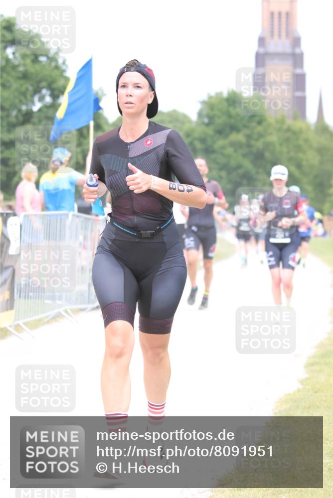 22.06.2025 - Viking Triathlon H.Heesch http://msf.ph/oto/8091951 22.06.2025 15:12:57 Laufen 98, 228, 251, 337, 395, 408, 543, 623 meine-sportfotos.de