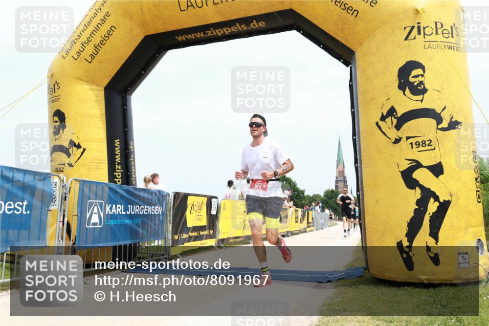 22.06.2025 - Viking Triathlon H.Heesch http://msf.ph/oto/8091967 22.06.2025 13:47:35 Laufen 69, 651 meine-sportfotos.de