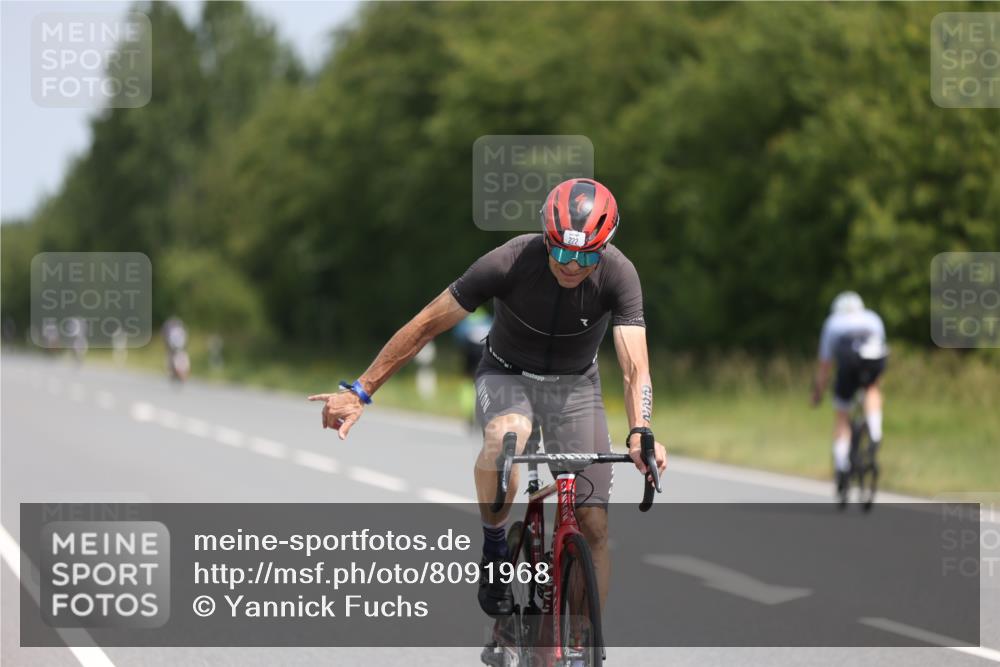22.06.2025 - Viking Triathlon Yannick Fuchs http://msf.ph/oto/8091968 22.06.2025 11:54:04 Radfahren 159, 222 meine-sportfotos.de