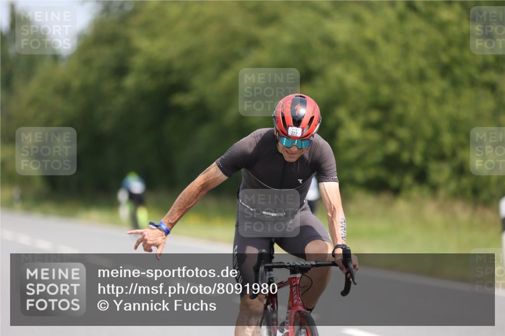 22.06.2025 - Viking Triathlon Yannick Fuchs http://msf.ph/oto/8091980 22.06.2025 11:54:05 Radfahren 159, 222 meine-sportfotos.de