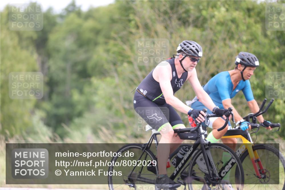 22.06.2025 - Viking Triathlon Yannick Fuchs http://msf.ph/oto/8092029 22.06.2025 13:31:25 Radfahren 23, 144, 466 meine-sportfotos.de