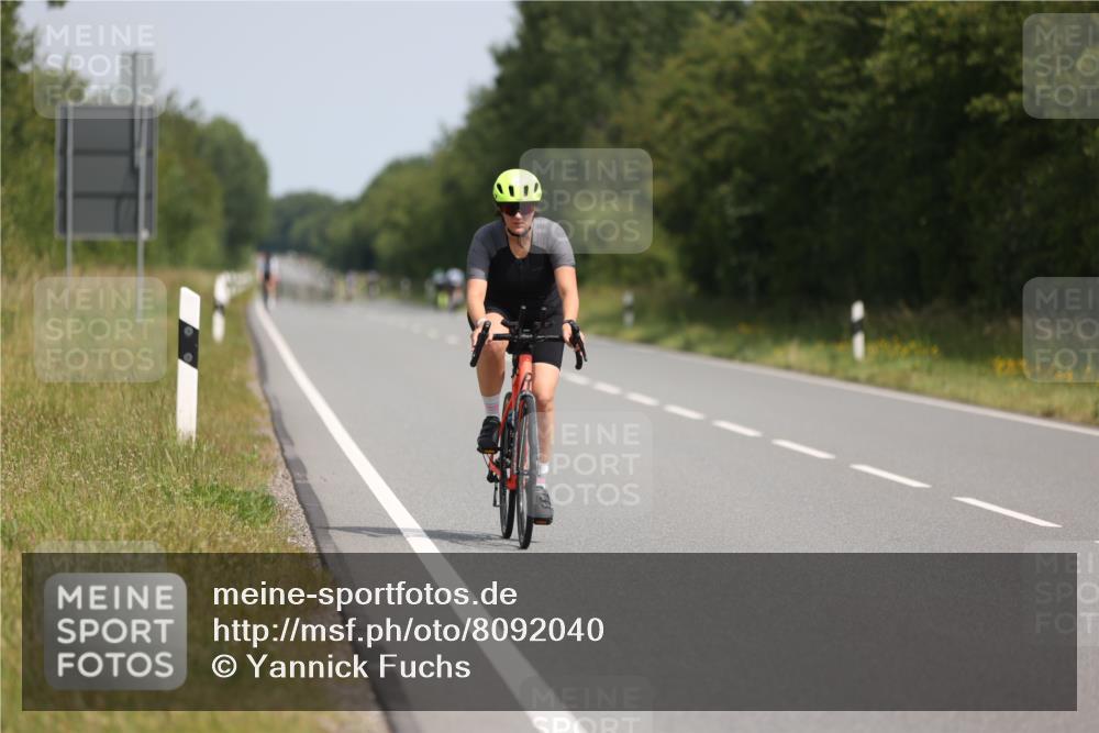 22.06.2025 - Viking Triathlon Yannick Fuchs http://msf.ph/oto/8092040 22.06.2025 11:54:20 Radfahren 128, 283, 290, 291, 319, 628 meine-sportfotos.de