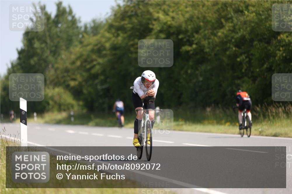 22.06.2025 - Viking Triathlon Yannick Fuchs http://msf.ph/oto/8092072 22.06.2025 11:13:00 Radfahren 99, 168, 213, 381, 406 meine-sportfotos.de