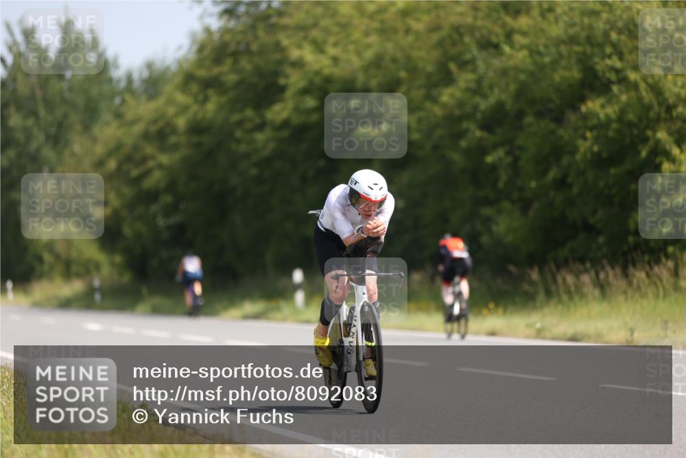 22.06.2025 - Viking Triathlon Yannick Fuchs http://msf.ph/oto/8092083 22.06.2025 11:13:00 Radfahren 99, 168, 213, 381, 406 meine-sportfotos.de