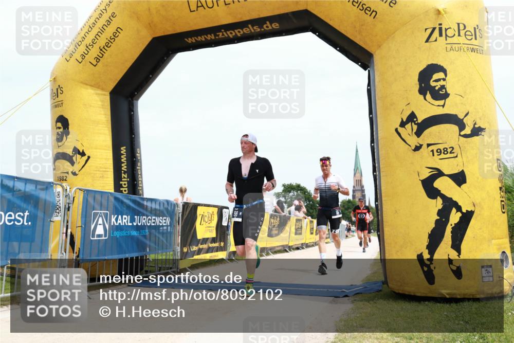 22.06.2025 - Viking Triathlon H.Heesch http://msf.ph/oto/8092102 22.06.2025 13:48:12 Laufen 55, 98, 615 meine-sportfotos.de