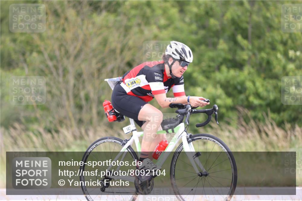 22.06.2025 - Viking Triathlon Yannick Fuchs http://msf.ph/oto/8092104 22.06.2025 13:31:34 Radfahren 142, 466 meine-sportfotos.de