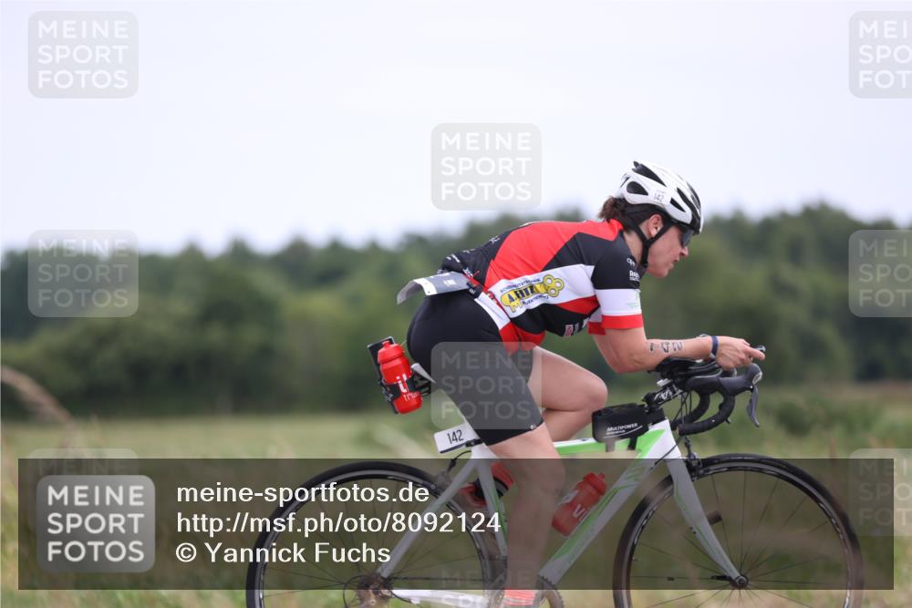 22.06.2025 - Viking Triathlon Yannick Fuchs http://msf.ph/oto/8092124 22.06.2025 13:31:35 Radfahren 142 meine-sportfotos.de
