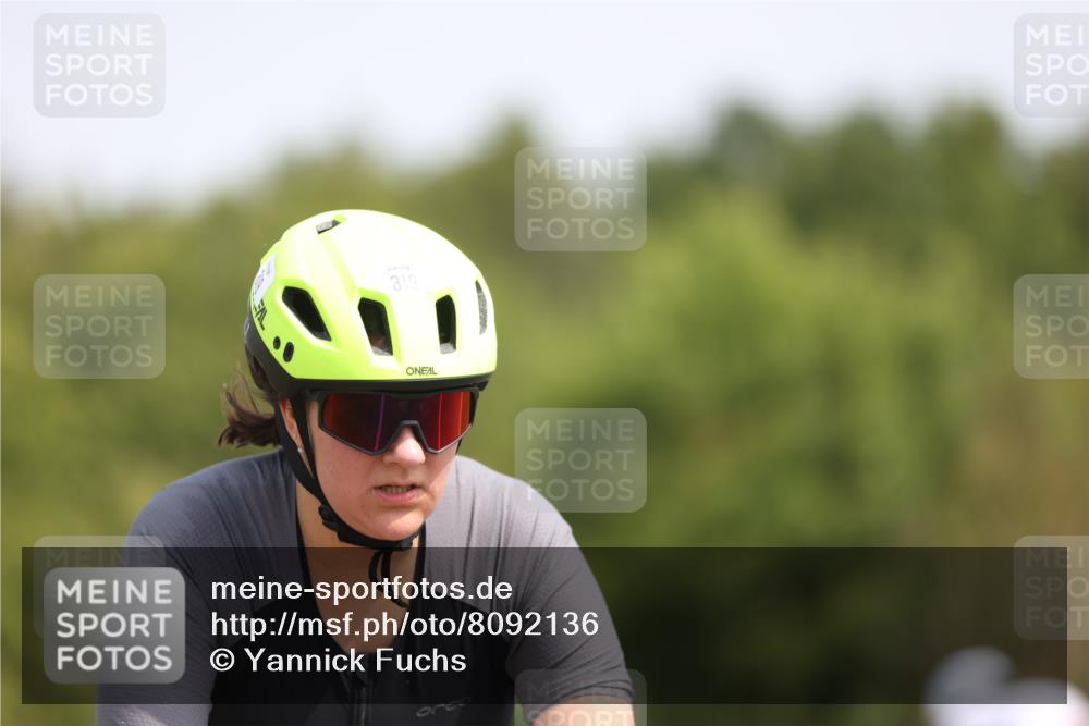 22.06.2025 - Viking Triathlon Yannick Fuchs http://msf.ph/oto/8092136 22.06.2025 11:54:23 Radfahren 128, 186, 283, 290, 291, 319, 628 meine-sportfotos.de