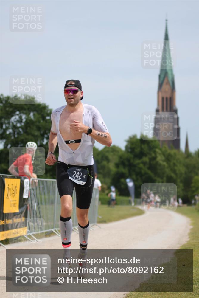 22.06.2025 - Viking Triathlon H.Heesch http://msf.ph/oto/8092162 22.06.2025 13:01:32 Laufen 242 meine-sportfotos.de