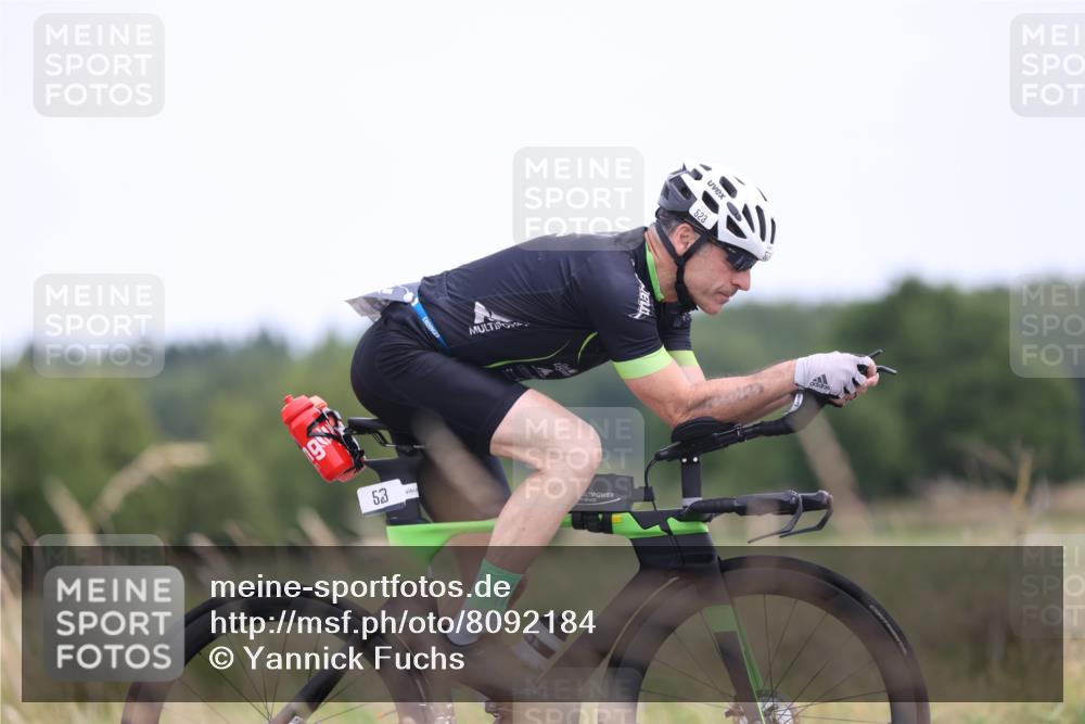22.06.2025 - Viking Triathlon Yannick Fuchs http://msf.ph/oto/8092184 22.06.2025 13:32:25 Radfahren 241, 523 meine-sportfotos.de