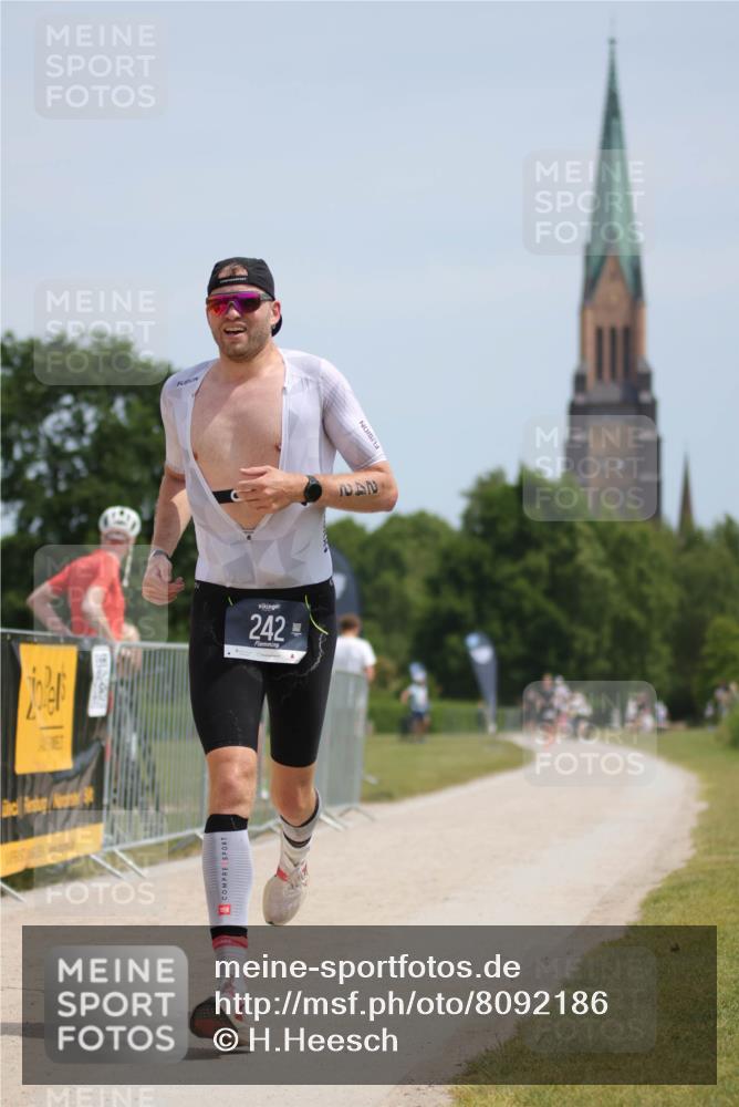 22.06.2025 - Viking Triathlon H.Heesch http://msf.ph/oto/8092186 22.06.2025 13:01:33 Laufen 242 meine-sportfotos.de