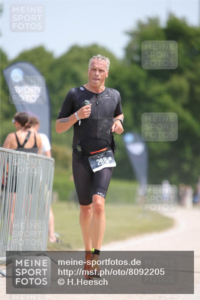 22.06.2025 - Viking Triathlon H.Heesch http://msf.ph/oto/8092205 22.06.2025 13:01:51 Laufen 271, 288, 555 meine-sportfotos.de