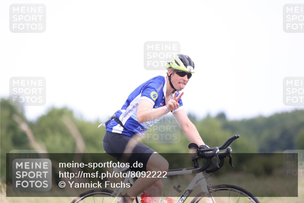 22.06.2025 - Viking Triathlon Yannick Fuchs http://msf.ph/oto/8092222 22.06.2025 13:32:32 Radfahren 241, 244 meine-sportfotos.de
