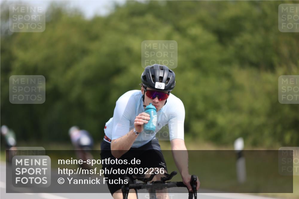 22.06.2025 - Viking Triathlon Yannick Fuchs http://msf.ph/oto/8092236 22.06.2025 11:54:40 Radfahren 25, 65, 66, 357, 369, 636, 641, 649 meine-sportfotos.de