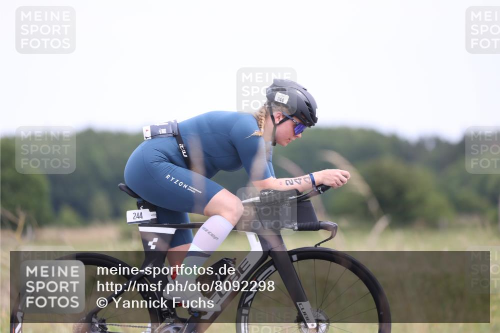 22.06.2025 - Viking Triathlon Yannick Fuchs http://msf.ph/oto/8092298 22.06.2025 13:32:40 Radfahren 244 meine-sportfotos.de