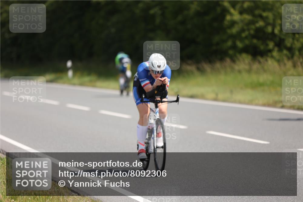 22.06.2025 - Viking Triathlon Yannick Fuchs http://msf.ph/oto/8092306 22.06.2025 11:14:40 Radfahren 60, 230, 261 meine-sportfotos.de