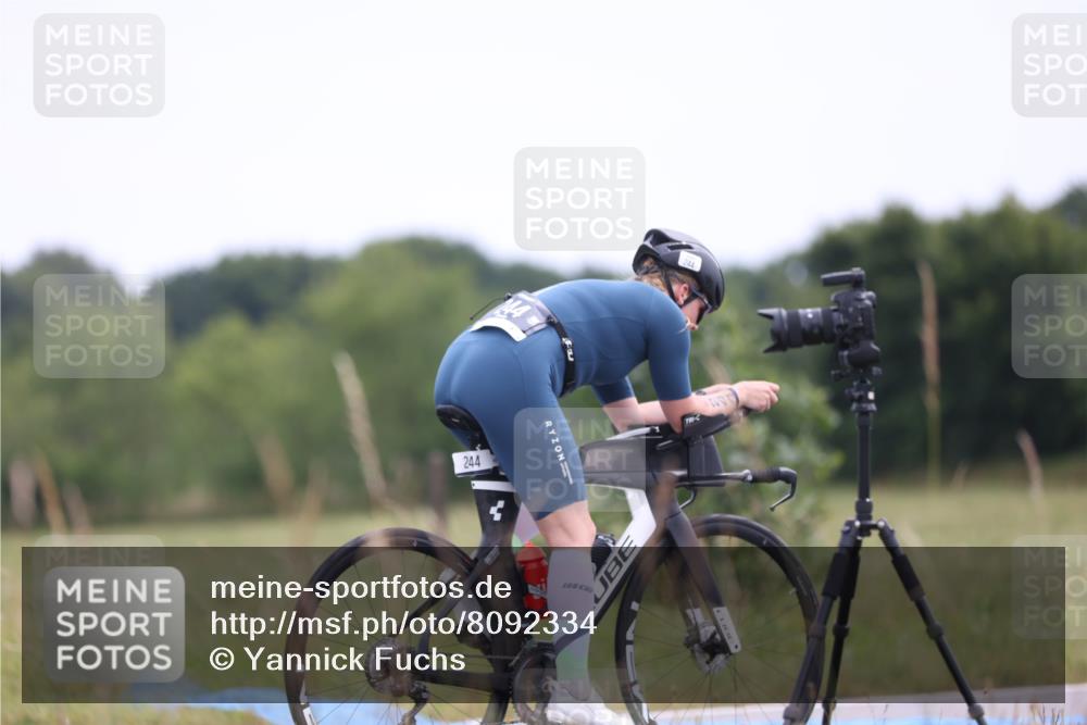 22.06.2025 - Viking Triathlon Yannick Fuchs http://msf.ph/oto/8092334 22.06.2025 13:32:42 Radfahren 244 meine-sportfotos.de
