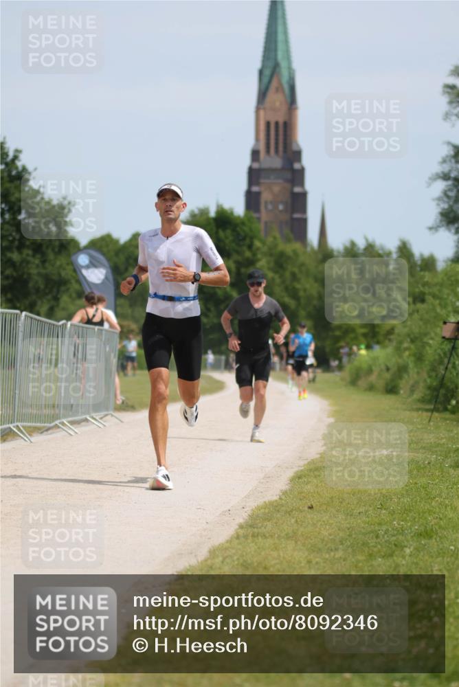 22.06.2025 - Viking Triathlon H.Heesch http://msf.ph/oto/8092346 22.06.2025 13:01:55 Laufen 271, 288, 555 meine-sportfotos.de