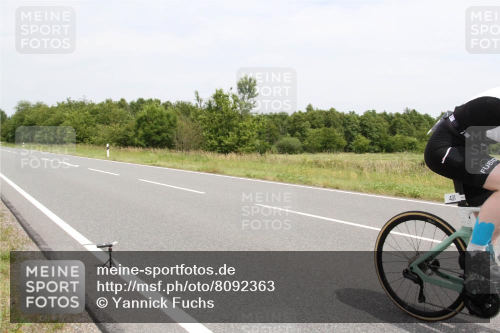 22.06.2025 - Viking Triathlon Yannick Fuchs http://msf.ph/oto/8092363 22.06.2025 13:44:04 Radfahren 431 meine-sportfotos.de
