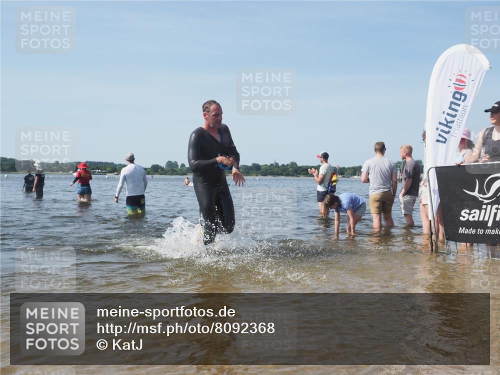 22.06.2025 - Viking Triathlon KatJ http://msf.ph/oto/8092368 22.06.2025 10:28:16 Schwimmen 367 meine-sportfotos.de