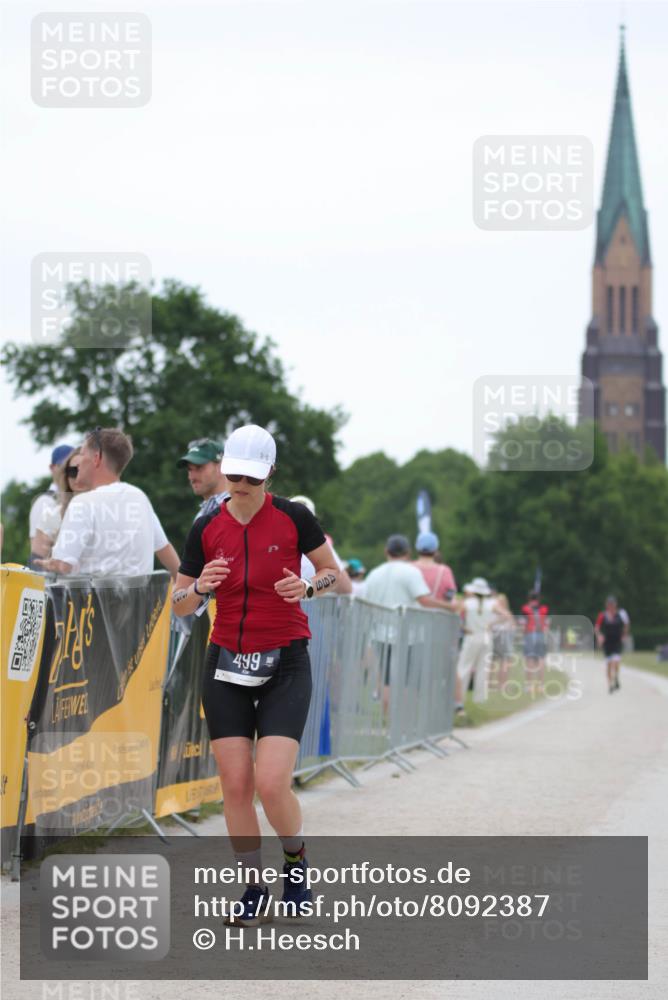22.06.2025 - Viking Triathlon H.Heesch http://msf.ph/oto/8092387 22.06.2025 16:03:09 Laufen 499 meine-sportfotos.de