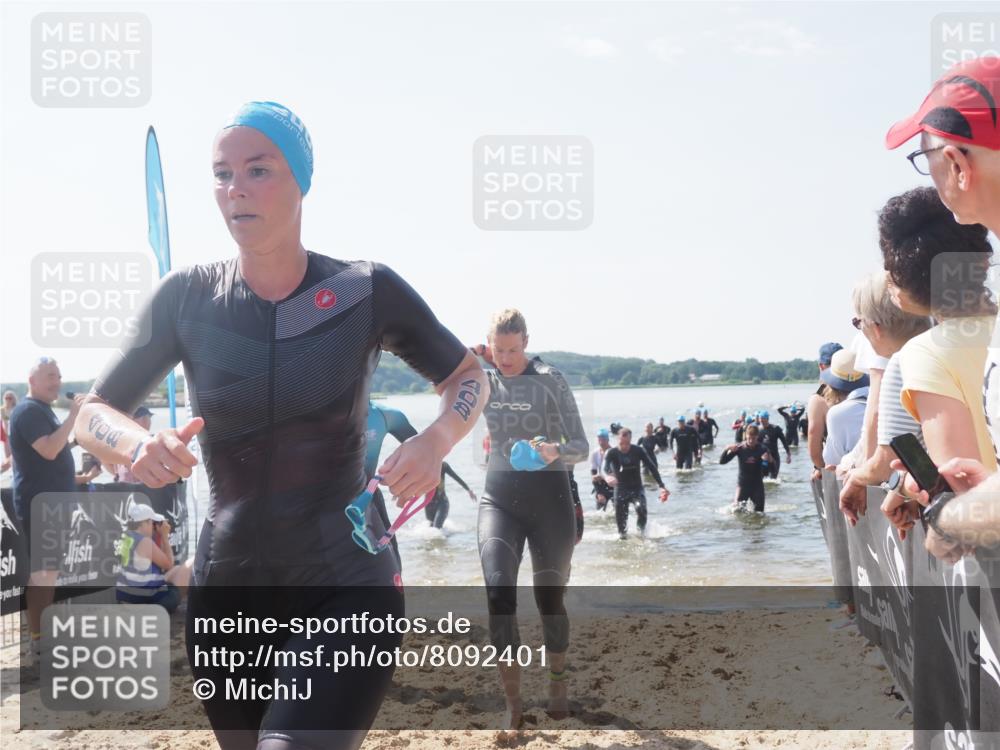 22.06.2025 - Viking Triathlon MichiJ http://msf.ph/oto/8092401 22.06.2025 10:39:12 Schwimmen 79, 83, 148, 181, 182, 238, 276, 295, 351, 386, 451, 536, 654 meine-sportfotos.de