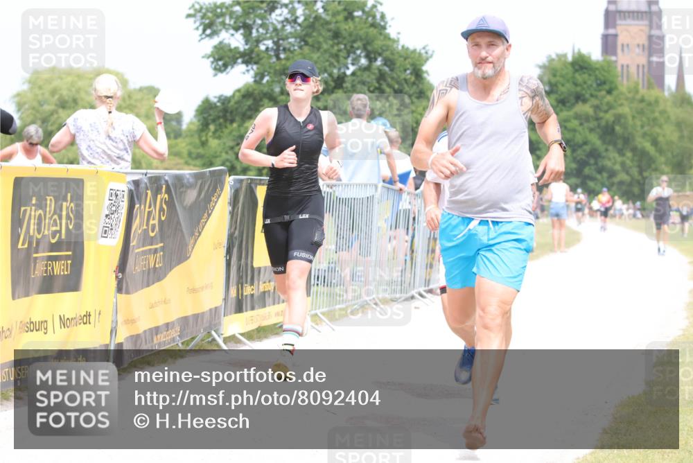 22.06.2025 - Viking Triathlon H.Heesch http://msf.ph/oto/8092404 22.06.2025 15:15:09 Laufen 374, 638 meine-sportfotos.de