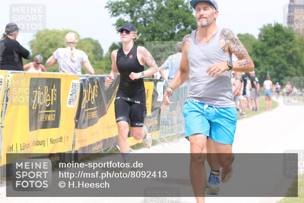 22.06.2025 - Viking Triathlon H.Heesch http://msf.ph/oto/8092413 22.06.2025 15:15:10 Laufen 374, 638 meine-sportfotos.de