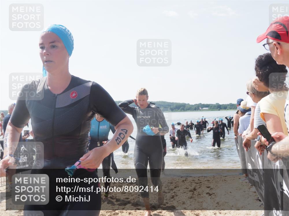 22.06.2025 - Viking Triathlon MichiJ http://msf.ph/oto/8092414 22.06.2025 10:39:12 Schwimmen 79, 83, 148, 181, 182, 238, 276, 295, 351, 386, 451, 536, 654 meine-sportfotos.de