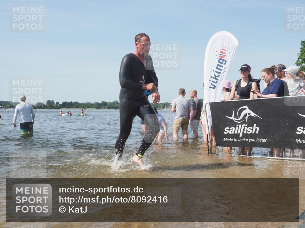 22.06.2025 - Viking Triathlon KatJ http://msf.ph/oto/8092416 22.06.2025 10:28:17 Schwimmen 367 meine-sportfotos.de