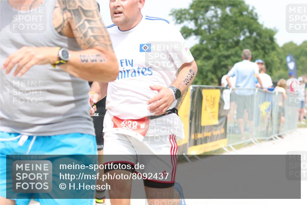 22.06.2025 - Viking Triathlon H.Heesch http://msf.ph/oto/8092437 22.06.2025 15:15:11 Laufen 374, 638 meine-sportfotos.de