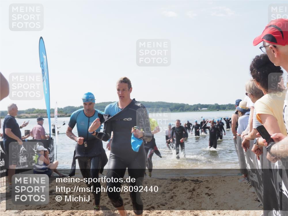 22.06.2025 - Viking Triathlon MichiJ http://msf.ph/oto/8092440 22.06.2025 10:39:12 Schwimmen 79, 83, 148, 181, 182, 238, 276, 295, 351, 386, 451, 536, 654 meine-sportfotos.de