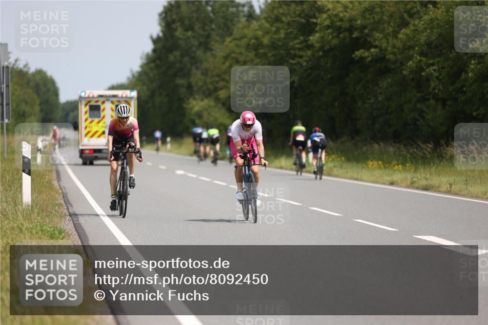 22.06.2025 - Viking Triathlon Yannick Fuchs http://msf.ph/oto/8092450 22.06.2025 11:55:00 Radfahren 191, 199, 237, 287, 327, 436, 621, 644 meine-sportfotos.de