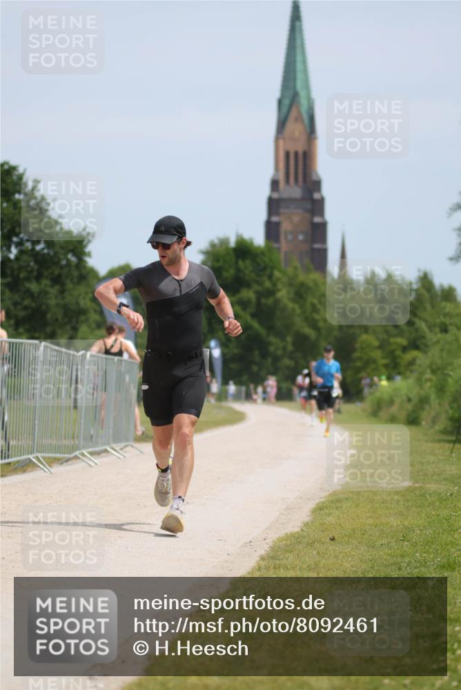 22.06.2025 - Viking Triathlon H.Heesch http://msf.ph/oto/8092461 22.06.2025 13:01:57 Laufen 271, 288, 555 meine-sportfotos.de