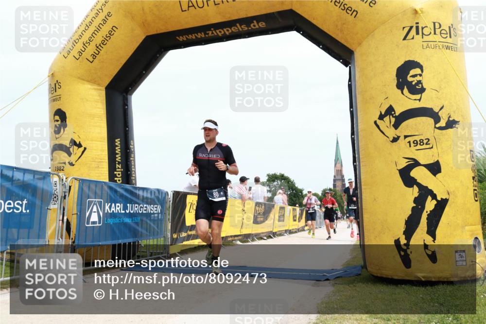 22.06.2025 - Viking Triathlon H.Heesch http://msf.ph/oto/8092473 22.06.2025 13:50:29 Laufen 80, 155, 202, 529 meine-sportfotos.de