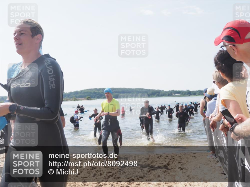 22.06.2025 - Viking Triathlon MichiJ http://msf.ph/oto/8092498 22.06.2025 10:39:13 Schwimmen 79, 83, 148, 181, 182, 195, 238, 276, 295, 351, 386, 451, 536, 654 meine-sportfotos.de
