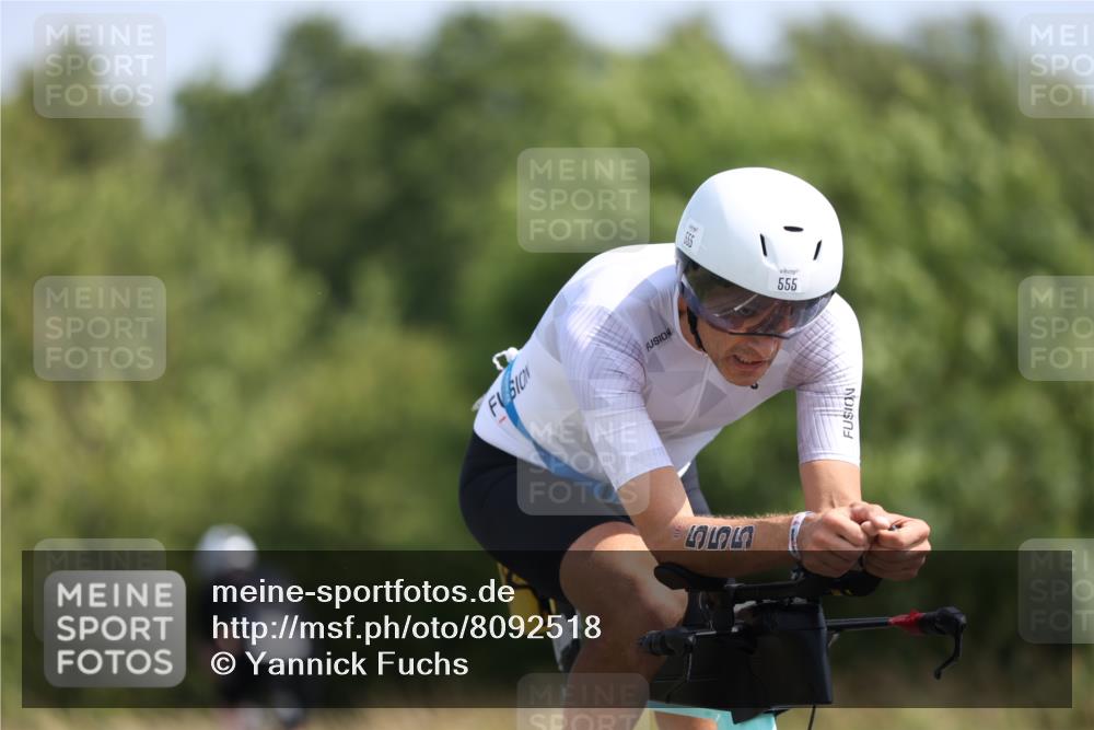 22.06.2025 - Viking Triathlon Yannick Fuchs http://msf.ph/oto/8092518 22.06.2025 11:15:05 Radfahren 12, 74, 102, 132, 285, 412, 555, 616 meine-sportfotos.de
