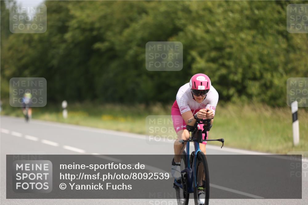 22.06.2025 - Viking Triathlon Yannick Fuchs http://msf.ph/oto/8092539 22.06.2025 11:55:02 Radfahren 191, 199, 287, 327, 436, 621, 644 meine-sportfotos.de