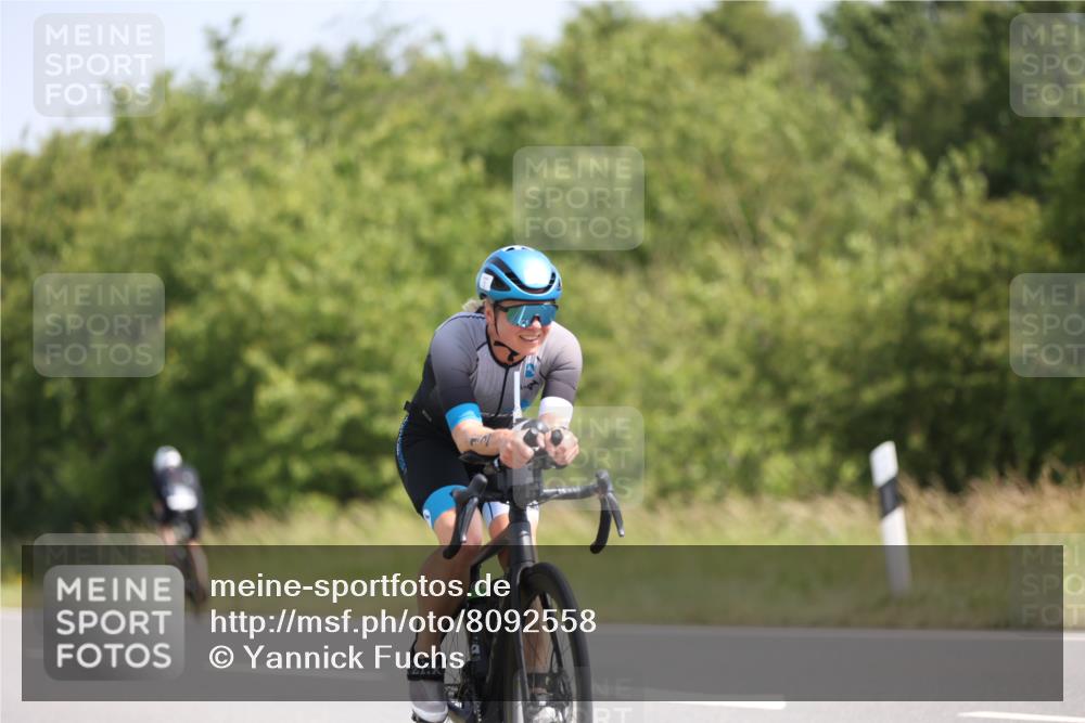 22.06.2025 - Viking Triathlon Yannick Fuchs http://msf.ph/oto/8092558 22.06.2025 11:15:07 Radfahren 12, 102, 132, 285, 412, 547, 555, 616 meine-sportfotos.de