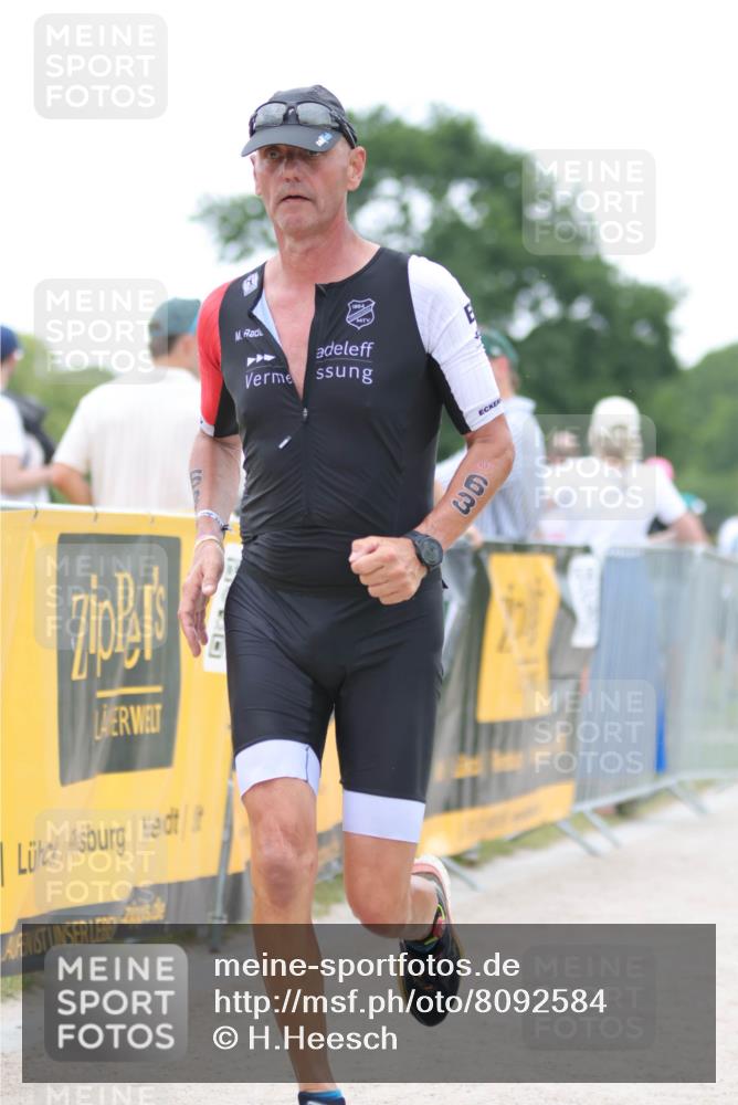 22.06.2025 - Viking Triathlon H.Heesch http://msf.ph/oto/8092584 22.06.2025 16:03:26 Laufen 63 meine-sportfotos.de