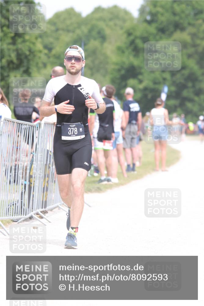 22.06.2025 - Viking Triathlon H.Heesch http://msf.ph/oto/8092593 22.06.2025 15:15:41 Laufen 222, 378 meine-sportfotos.de