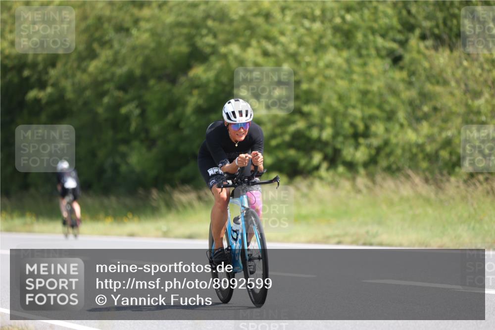 22.06.2025 - Viking Triathlon Yannick Fuchs http://msf.ph/oto/8092599 22.06.2025 11:15:09 Radfahren 12, 102, 132, 205, 285, 412, 547, 555, 616 meine-sportfotos.de